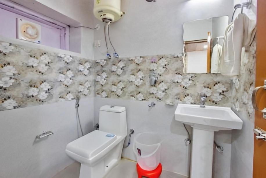 Hotel Shingar Manāli Kültér fotó